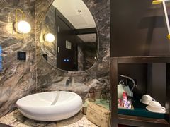 -铂尔登智慧酒店(南山西丽地铁站店)
