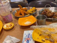 -BHC炸鸡(明洞总店)