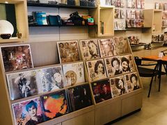 -光海书局(南京东路第一百货店)