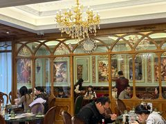 -秘密旅行Bonjour(黑金冠 江南西店)