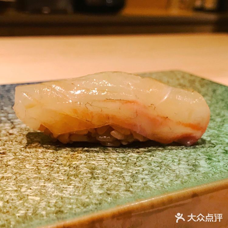 说到平价寿司，怎么能遗漏鮨金兰呢？