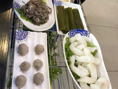 -楼外楼大刀肉传统火锅(西安大路店)