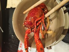 -肥肥虾庄·金牌油焖大虾(汉街SKP店)