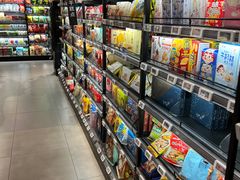 -盒马鲜生(红莲店)