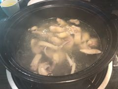 -东椰·海南椰子鸡火锅(朝阳门店)