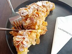 杏仁牛角包-LIN COFFEE CO(龙珠达店)