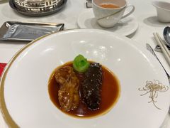 辽参炆蹄筋-万豪金殿(香港JW万豪酒店)