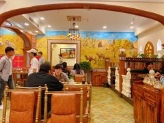 大堂-清真·玛丽亚新疆菜主题餐厅(浙江中路店)