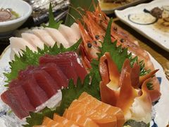 -樱町三味日本料理(城乡世纪广场店)