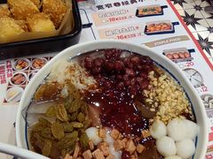 -蓉李记成都名小吃(太原龙湖万达店)