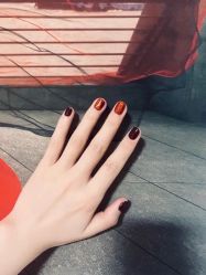 -手牵手美甲