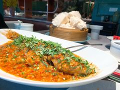 鱼辣子江团配老面开花大馒头-南堂馆·新川菜(春熙路店)