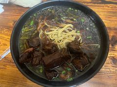 排骨面-小龙大肉面馆