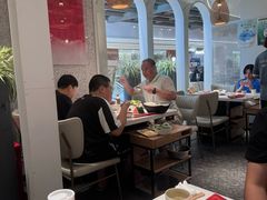 -三人行骨头王火锅(长寿店)