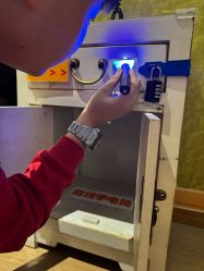 -斯坦熊亲子密室(富力广场店)