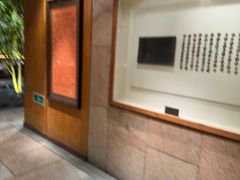 -萨拉伯尔(燕莎友谊商城店)