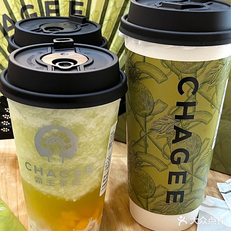 昆明💚霸王茶姬新包装🍈太高级啦