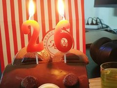 -红宝石·鲜奶小方·海派西点房(万航店)