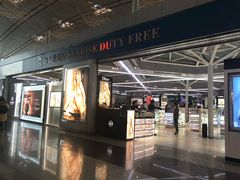 -日上免税店(三径路t3店)