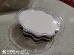 椰汁红豆糕-芬芳甜品(同福路店)