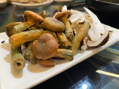 青头菌-野菌皇海景野生菌火锅(滨海大道店)