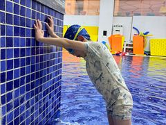 -酷游亲子游泳中心