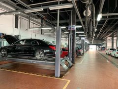 -天津波士信达奔驰4S店(卫津南路店)