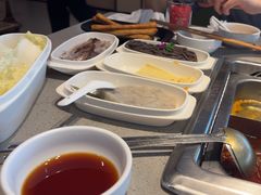 -海底捞火锅(新松江路生日主题店)