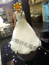 -VV新娘婚纱礼服体验馆