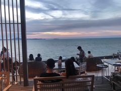 -网红落日悬崖餐厅 The Sky Gallery