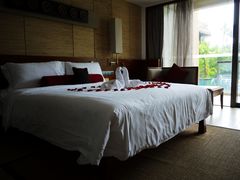 -三亚湾海居铂尔曼度假酒店