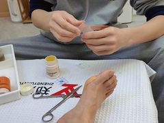 -郑远元专业修脚房(国顺东路店)