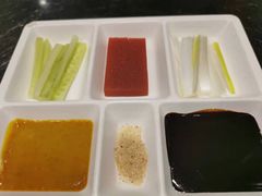-皇城根·烤鸭·鱼头·家常菜(欧亚大观乐活城店)