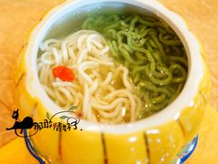 双色凤脯龙须面-盛华瑄中餐厅