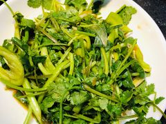 -缘福乡村铁锅炖民宿(八达岭店)