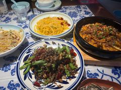 -川流不息·地道川菜·小龙虾(新松江路店)