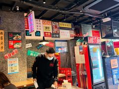 -肥汁米蘭香港米线(定西路店)