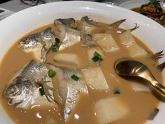 家烧白扁中鲳鱼-甬府小鲜(万象城店)