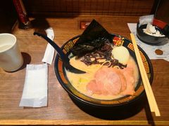 -一兰拉面(新宿中央东口店)