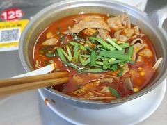 -铁锅哥米线