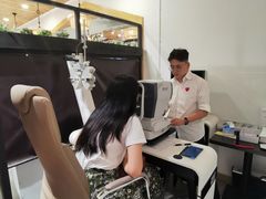 -肆兮眼镜·蔡司·徕卡战略合作店(大坪店)