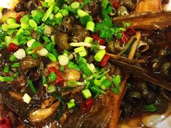 螺蛳鱼头-罗阳人家私房菜(罗阳路店)