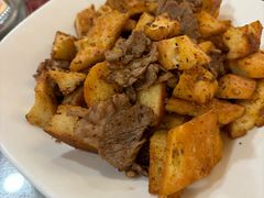-汗腾格里·风味餐厅(新疆驻京办店)