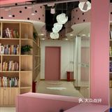 小小图书馆