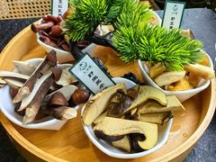 -一善菌·云南菌汤·云南菜(银泰城店)