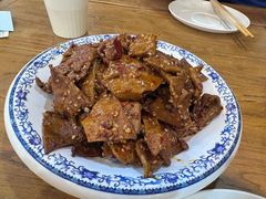 -都江堰石锅鱼