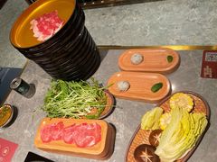 -一绪に寿喜烧(虹悦城店)