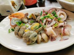 -三姐妹·海鲜大排档