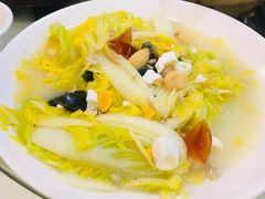 -渝君重庆火锅(嘉宾路店)