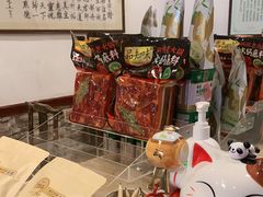 零售区-伊兰麒兰馨园·川菜·清真馆(339电视塔店)